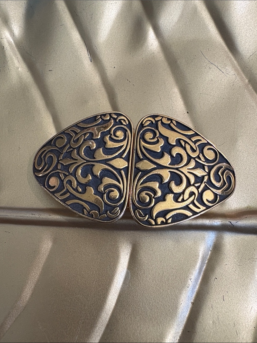 Vintage Paquette 80s Black & Gold Statement Belt Buckle